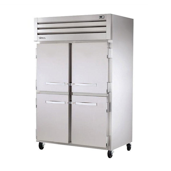 True STR2H-4HS 52" Reach-In Half Solid Swing Door Heating and Holding Cabinet - 3000W